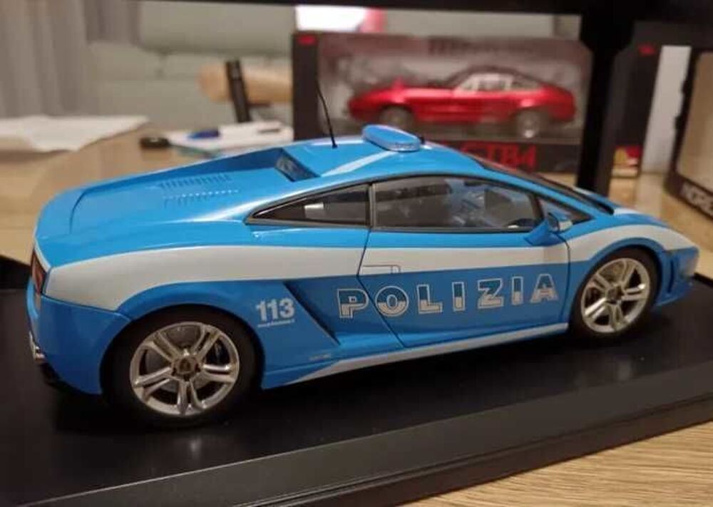 Lamborghini Gallardo Polizia 1/18 