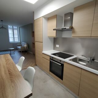  Appartement à louer 2 pièces 47 m² Niort