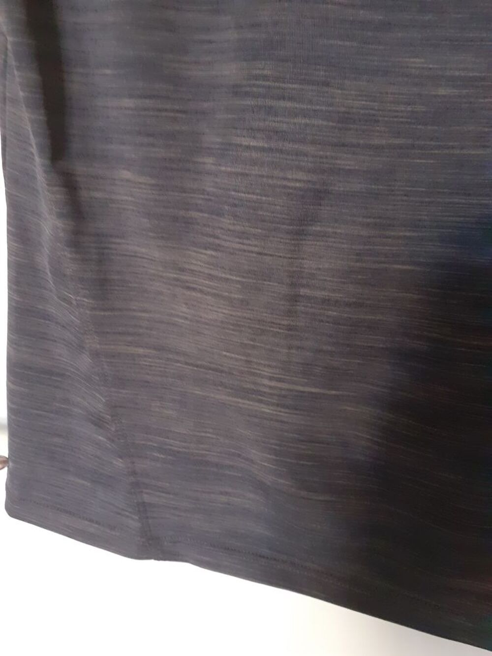 Tee-shirt femme taille XS Vêtements