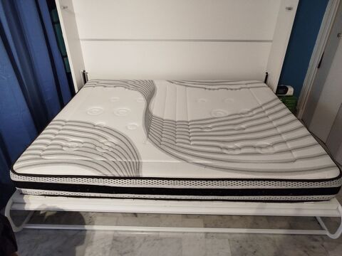 VENTE MATELAS  160X200  EP 20 CMS
70 Villeneuve-Loubet (06)
