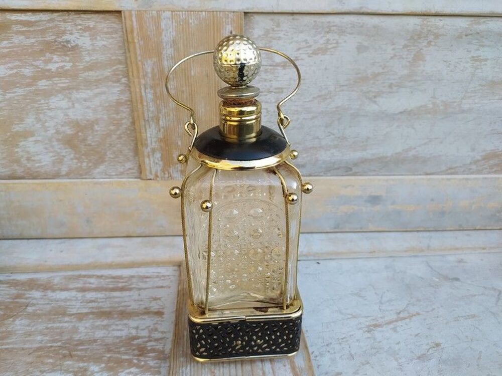 Vintage Carafe &agrave; Whisky Scotch Boite &agrave; Musique Golf 