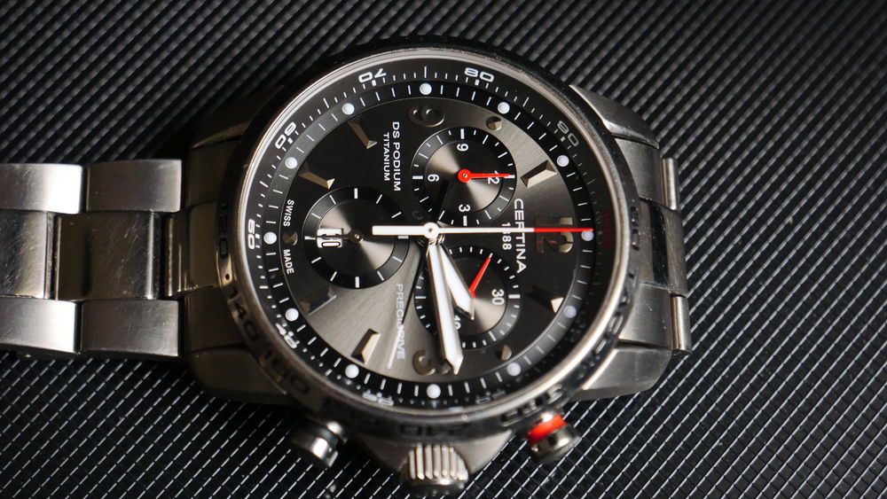 MAGNIFIQUE CHRONO CERTINA TITANIUM enti&egrave;rement en Titane Bijoux et montres