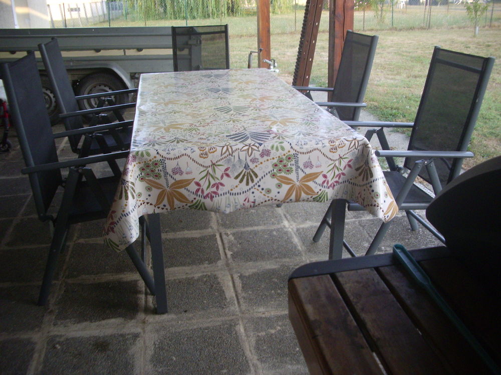 TABLE EN VERRE Jardin