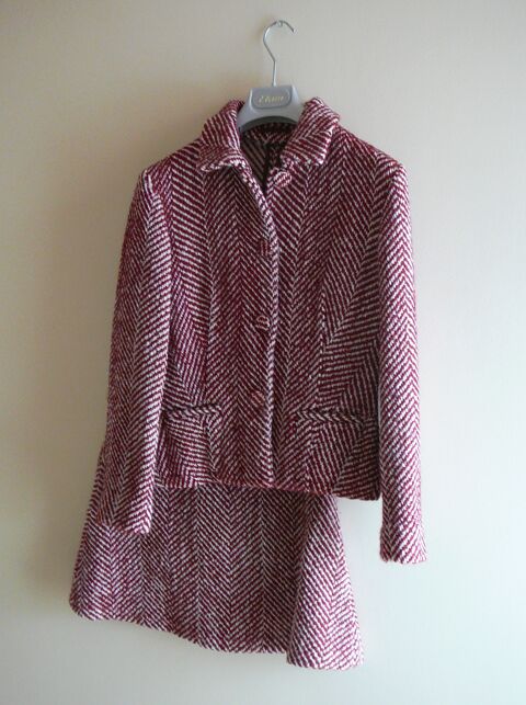 TAILLEUR VESTE/JUPE COULEUR BORDEAUX ? T. 36 80 Paris 15 (75)