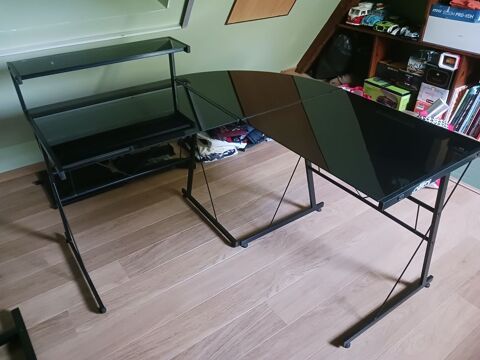 Bureau verre et m�tal 40 Azay-le-Rideau (37)