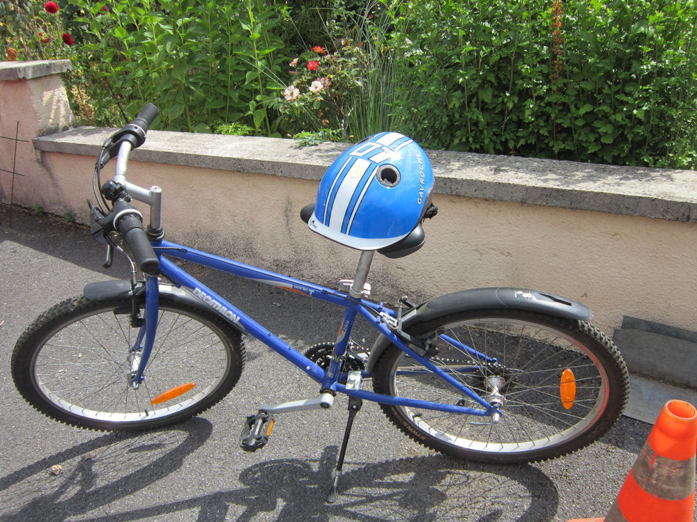 Vélo Enfant 24 Pouces Hiland - 6 Vitesses, Freins V, Porte-bagages, Garçon/fille