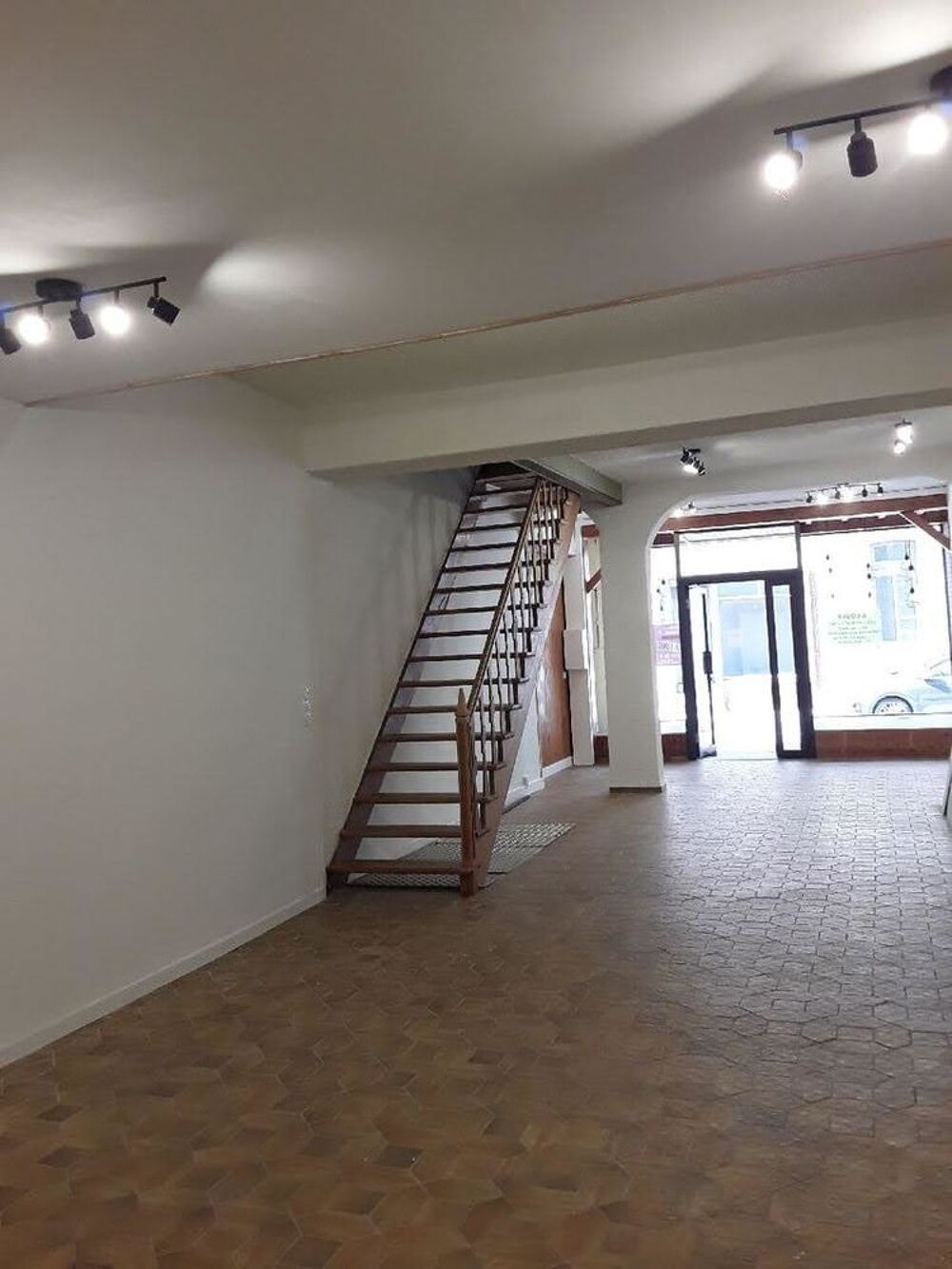 Location Autre local commercial centre Lumbres Lumbres