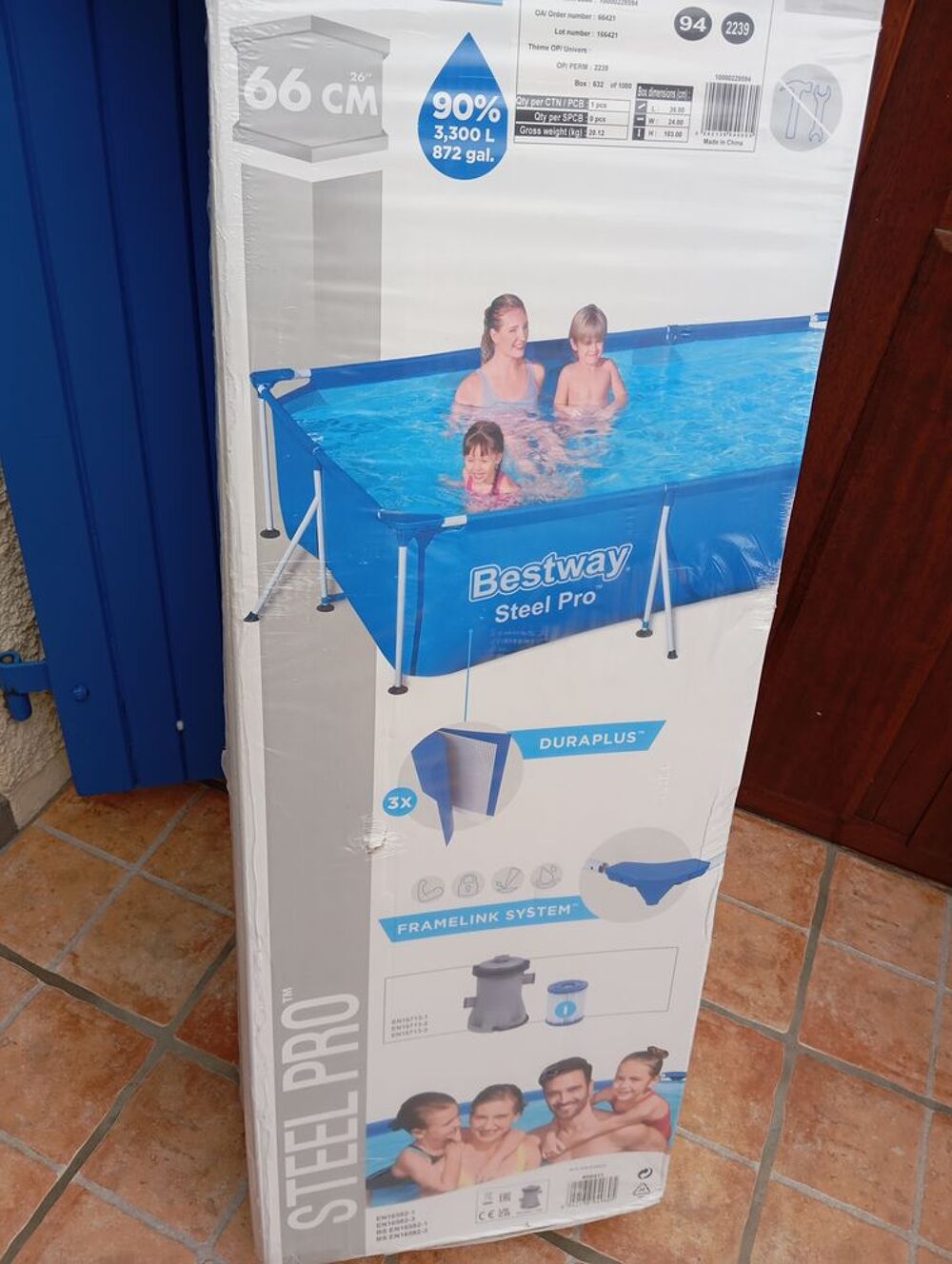 Piscine comme neuve Sports