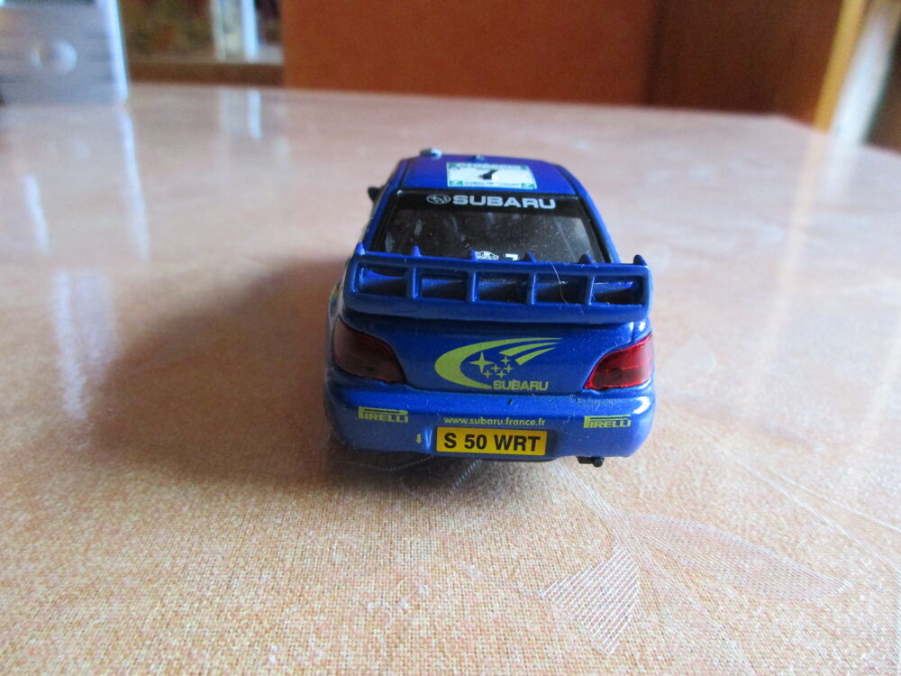 voiture subaru impreza 
