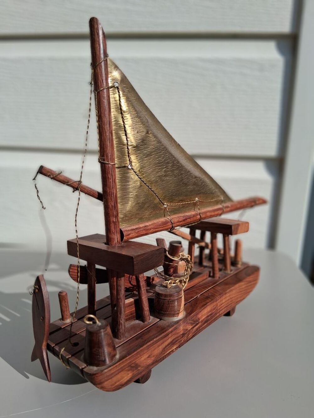 Maquette de bateau style "&nbsp;Barge de p&ecirc;che&nbsp;". 