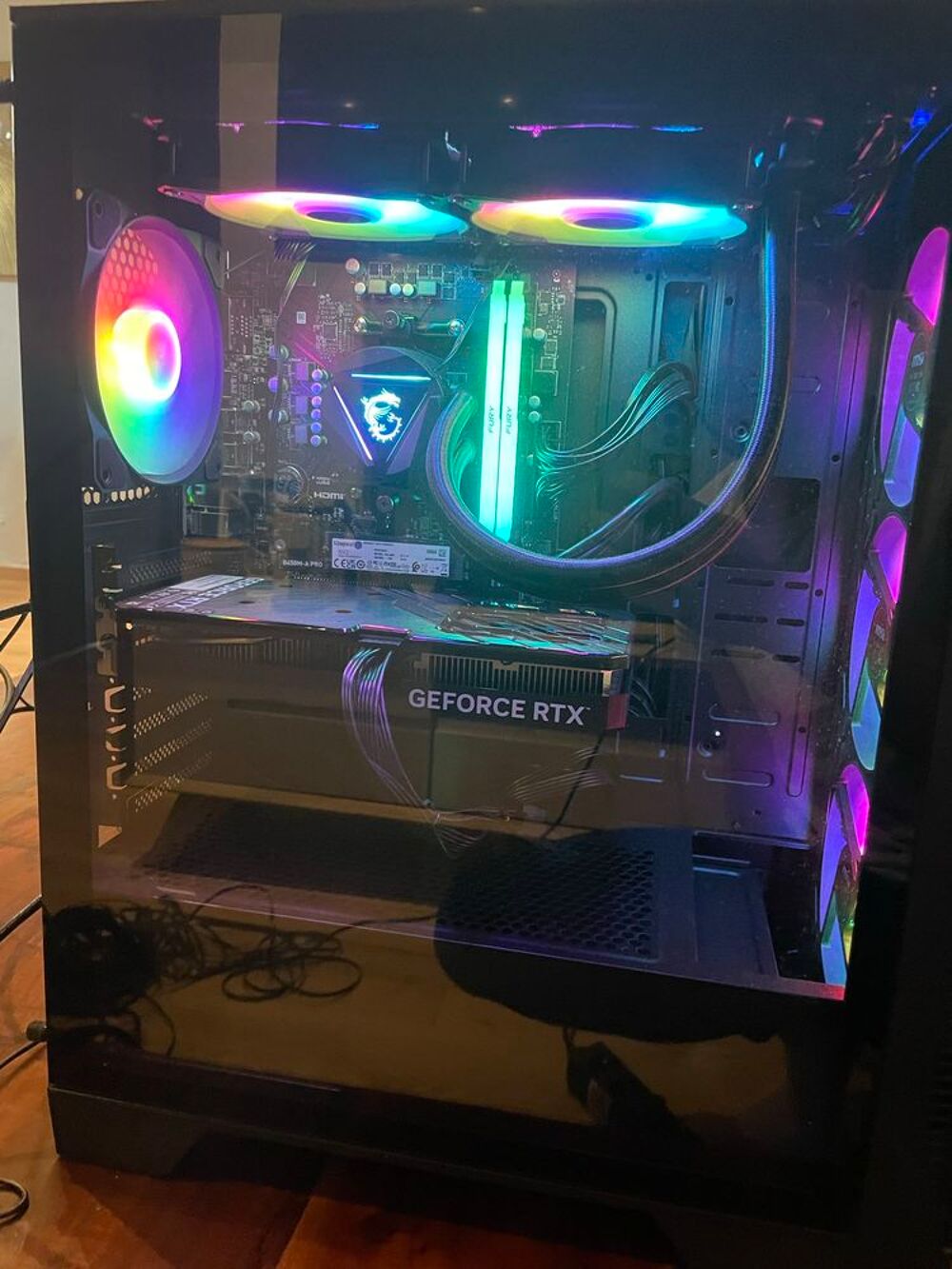 pc gamer rtx 4060 Consoles et jeux vidéos