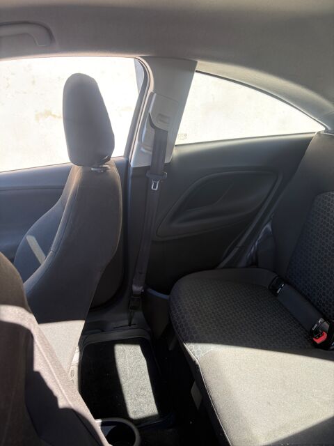 Opel corsa 1.4 90 ch Color Edition