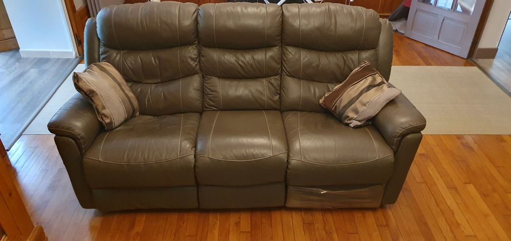 Canap&eacute; cuir + 2 fauteuils 4 relax Meubles