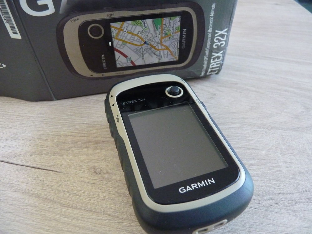 Garmin GPS eTrex 32X randonn&eacute;e montagne voyage TBE Photos/Video/TV