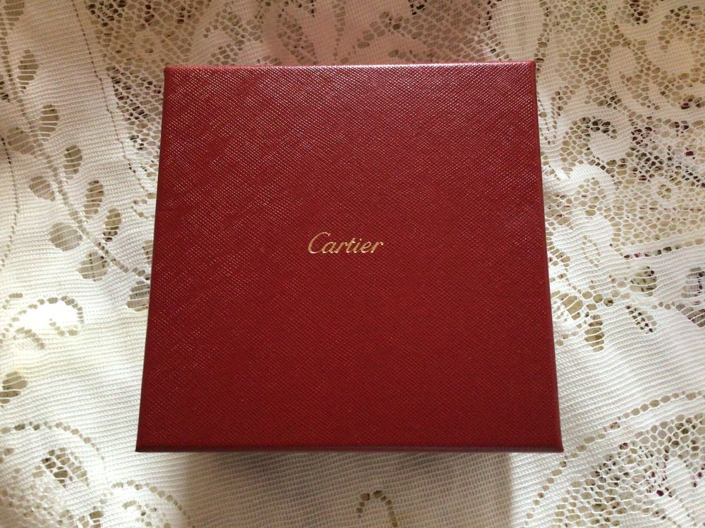Authentique bo&icirc;te &agrave; bracelet CARTIER Bijoux et montres