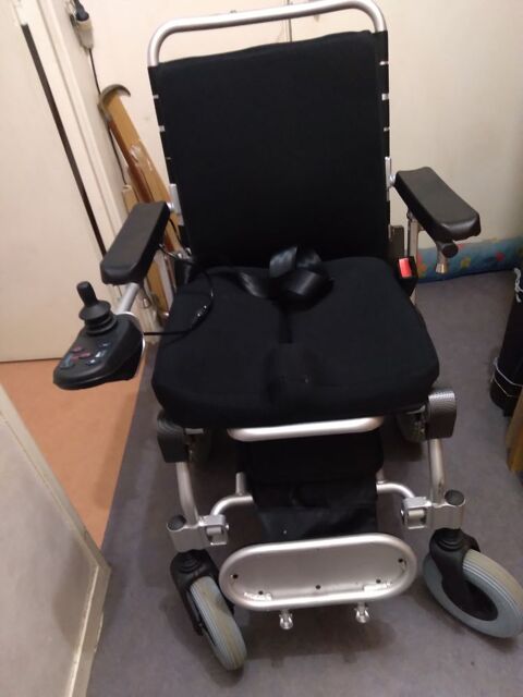 fauteuils �lectrique//; 990 Paris 20 (75)