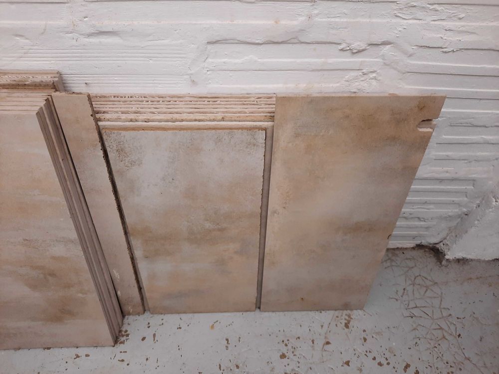 Lot de carrelage 60 x 60 cm et 60 x 54 cm pleine masse gr&egrave;s c&eacute;rame Bricolage