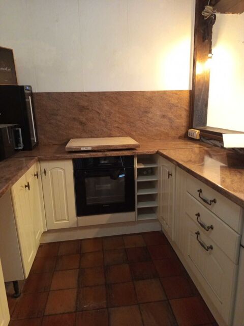 homme+retrait&eacute;s+propose+services 0 03100 Montlu�on