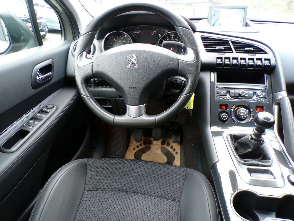 3008 1.6 BlueHDi 120ch S&S BVM6 Access 2015 occasion 42300 Roanne