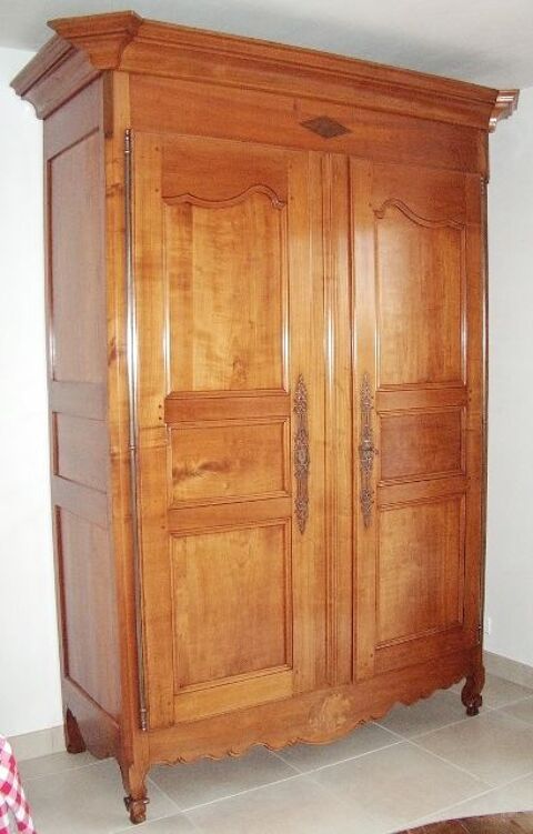Armoire Merisier 18� Si�cle Antiquit� TBE 2650 Les Sables-d'Olonne (85)