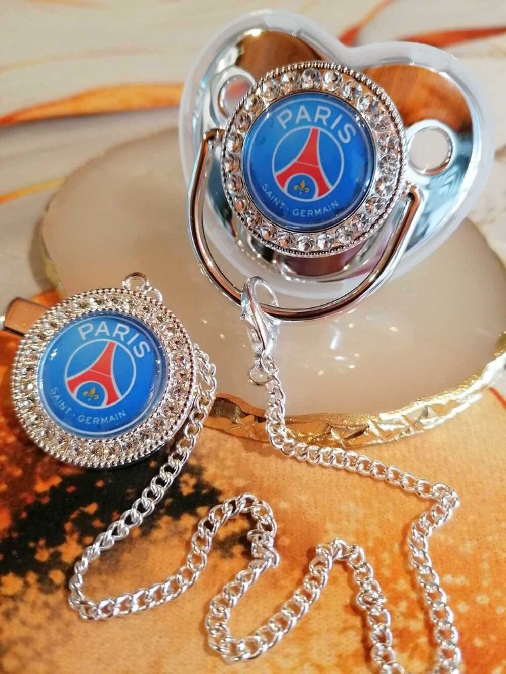 T&eacute;tine Paris saint germain Argent&eacute; Puriculture
