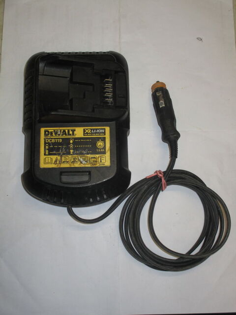 DeWALT chargeur allume cigare 50 Cagnes-sur-Mer (06)