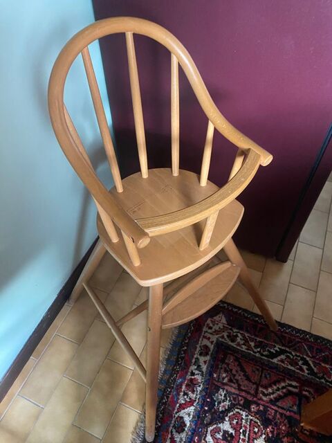 Chaise haute bebe 50 Le Bourget-du-Lac (73)