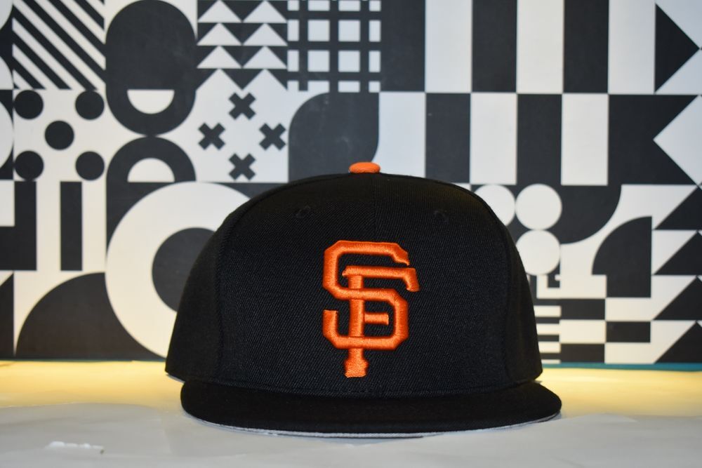 NEUF casquette baseball SF Vêtements