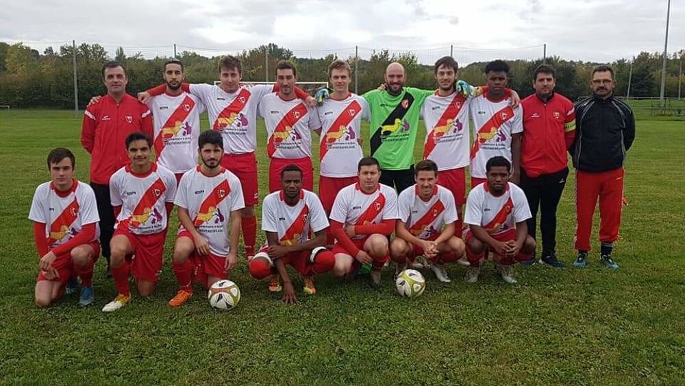 Recherche Joueurs de Foot S&eacute;niors Sports
