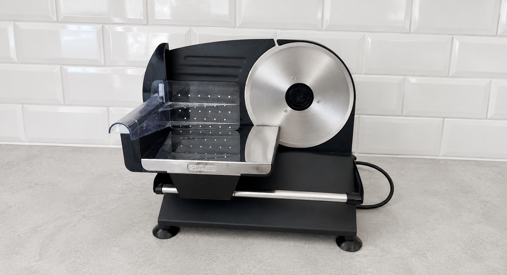 Trancheuse &eacute;lectrique Cecotec 200 W ? neuve Electroménager