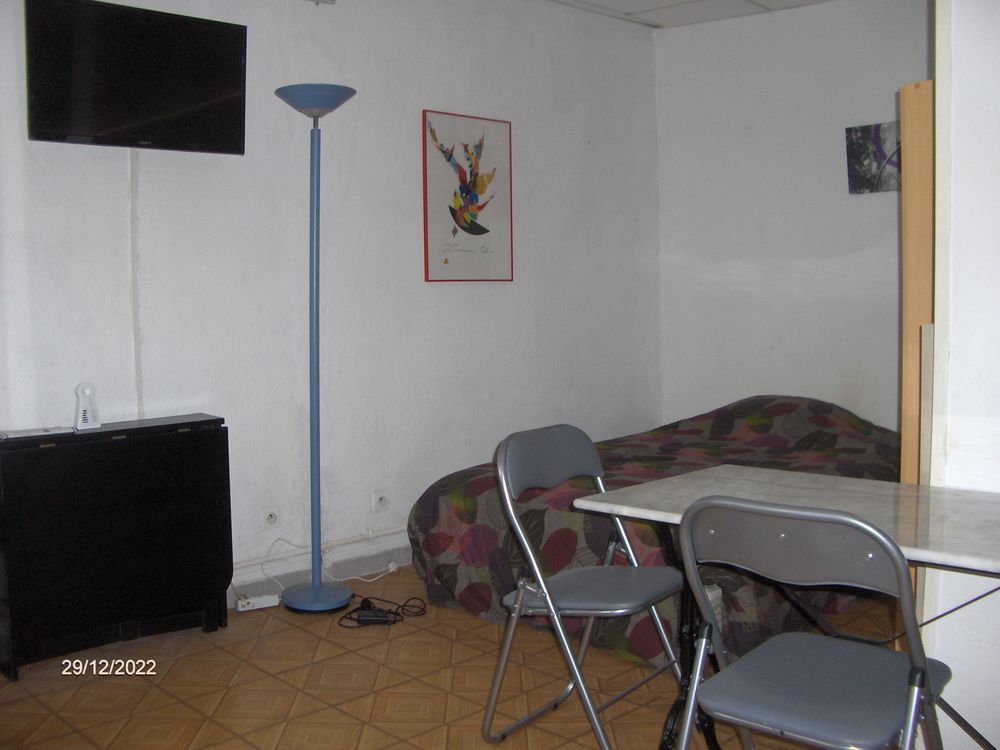 Location Appartement studio meublé en RDC Avignon