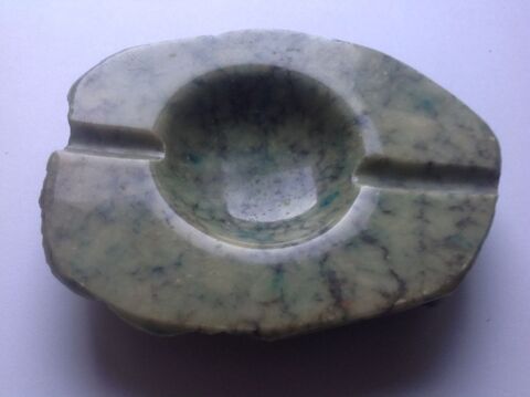 CENDRIER EN ALB�TRE Envoi Possible
4 Tr�gunc (29)