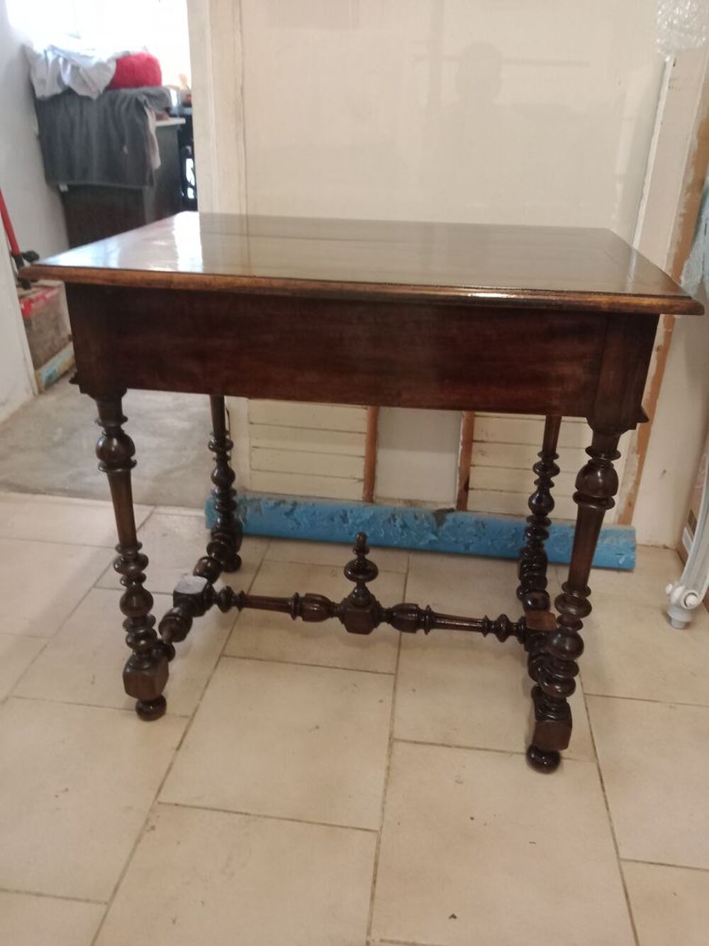 Table de salon louis XIV D'&eacute;poque 18&eacute;me Meubles