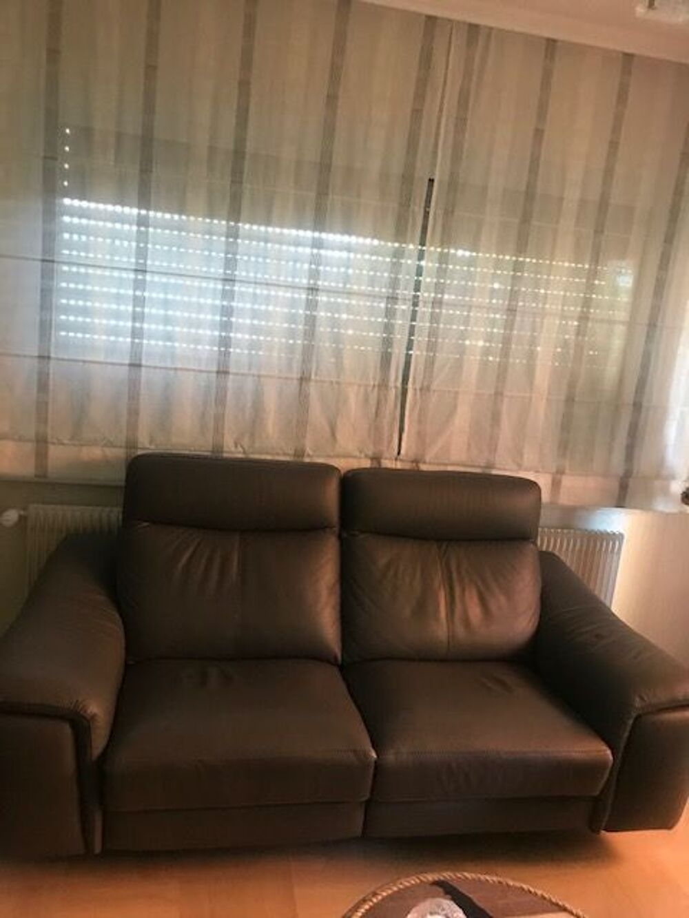 Canap&eacute; cuir 2 places Poltron et Sofa Meubles