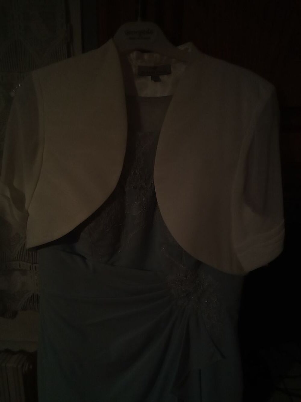 Robe de c&eacute;r&eacute;monie ou soir&eacute;e Vêtements