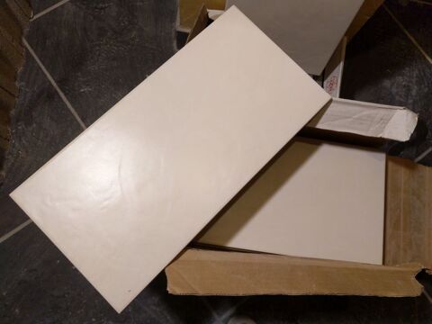 Carrelage/Fa�ence + mosa�que
80 Melun (77)