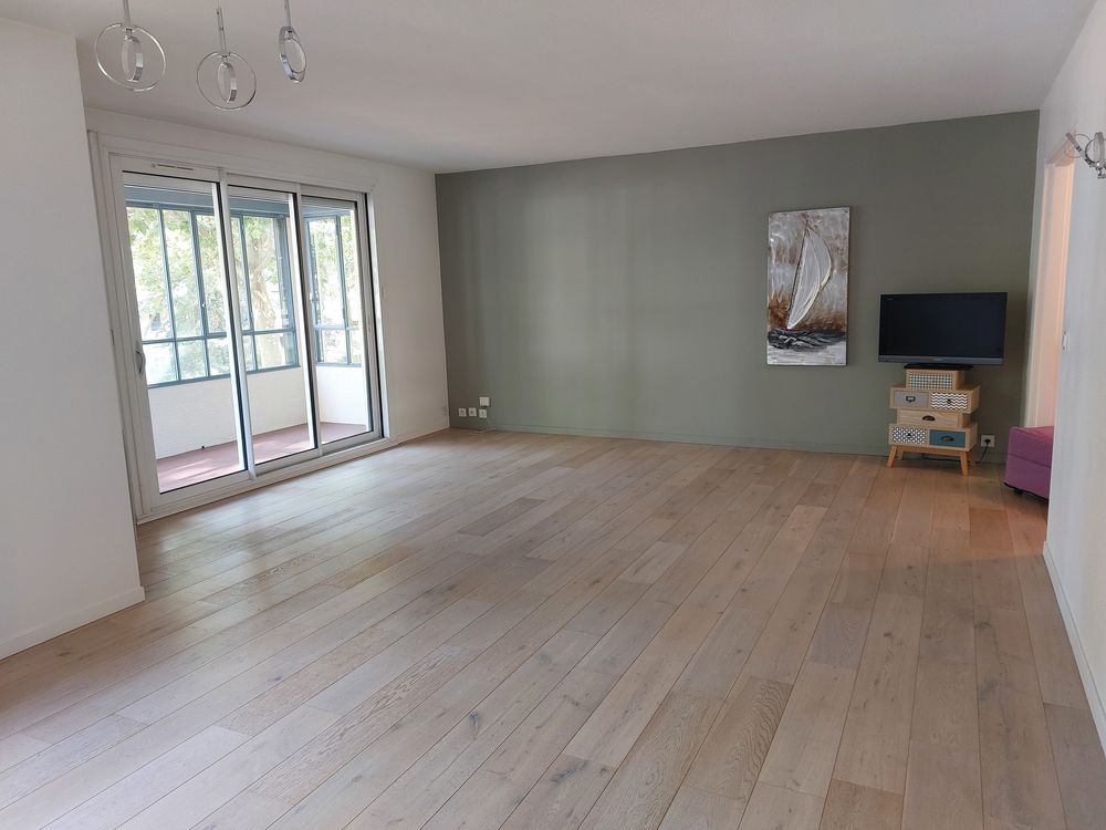 Vente Appartement APPARTEMENT T5 105m2 avec 1 box fermé LYON PART DIEU Lyon 3