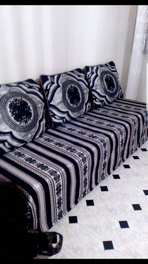 salon marocain 450 Le Blanc-Mesnil (93)