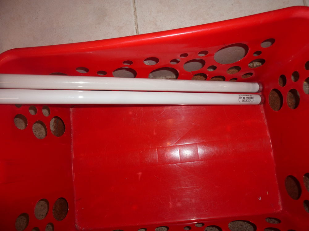  Lot de 2 tubes aquarium 60 cm 