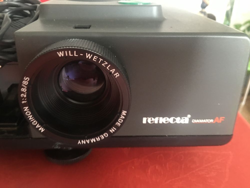 R&eacute;troprojecteur Reflecta (made in Germany) 
Photos/Video/TV