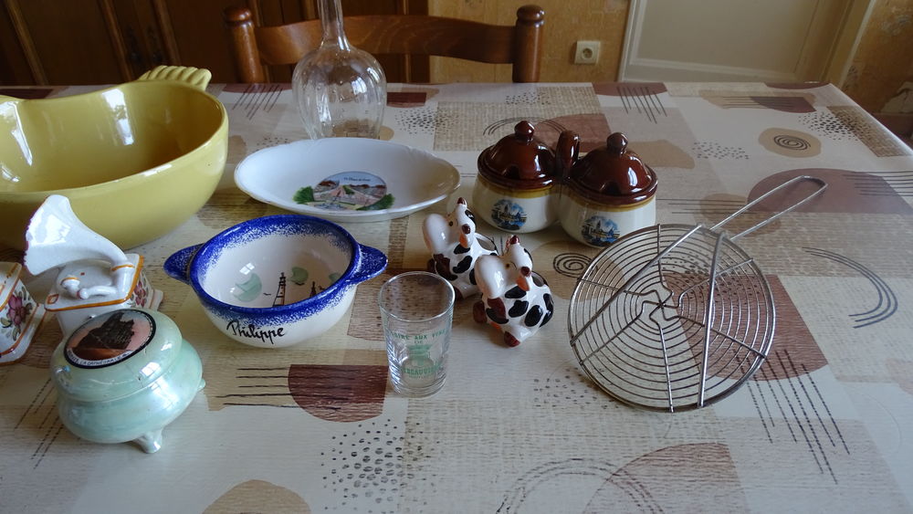 Lot bibelots et autre pour brocanteurs et autres Décoration