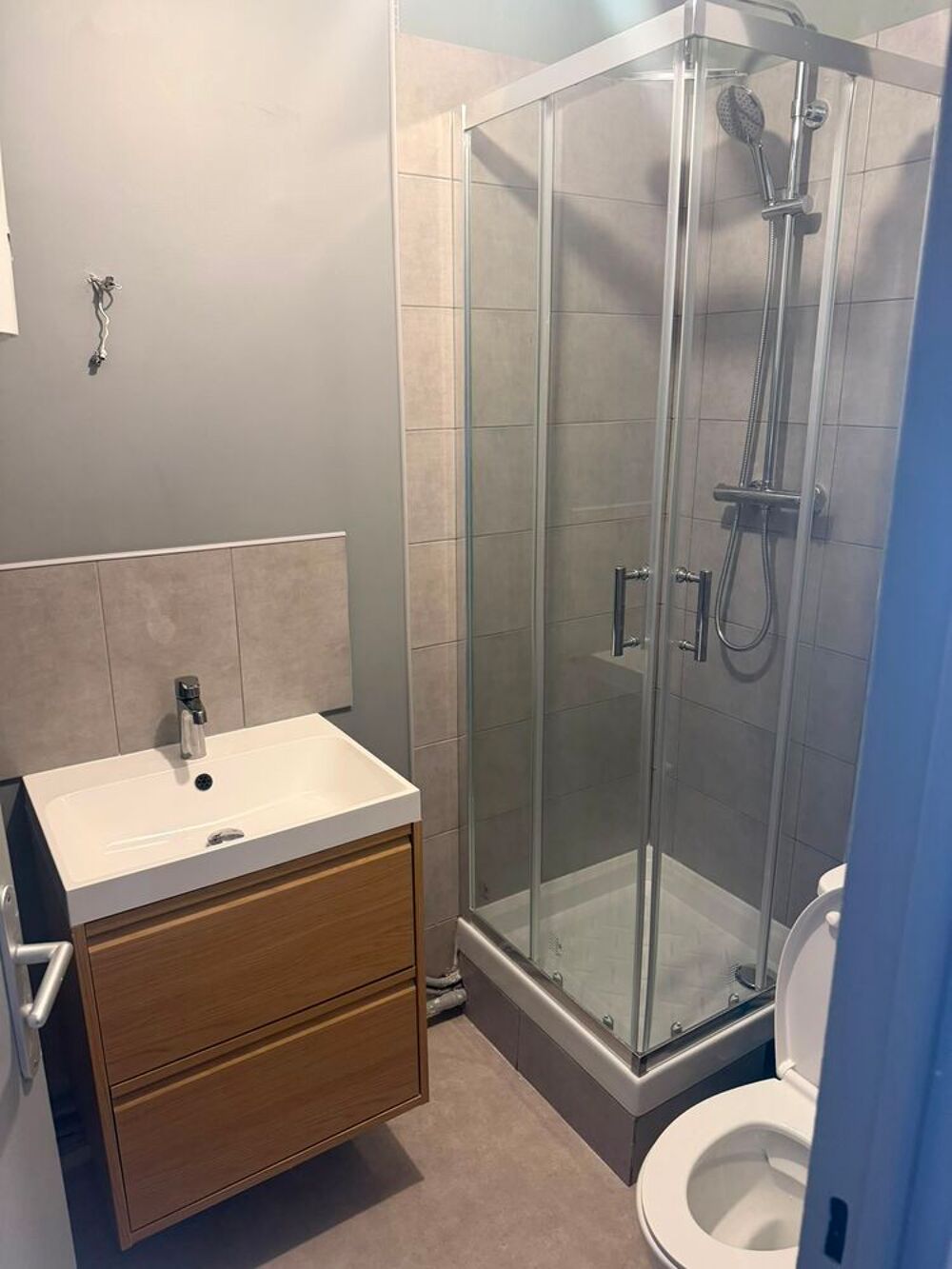 Location Appartement Studio meublé rénové de 17 m² Chilly-mazarin