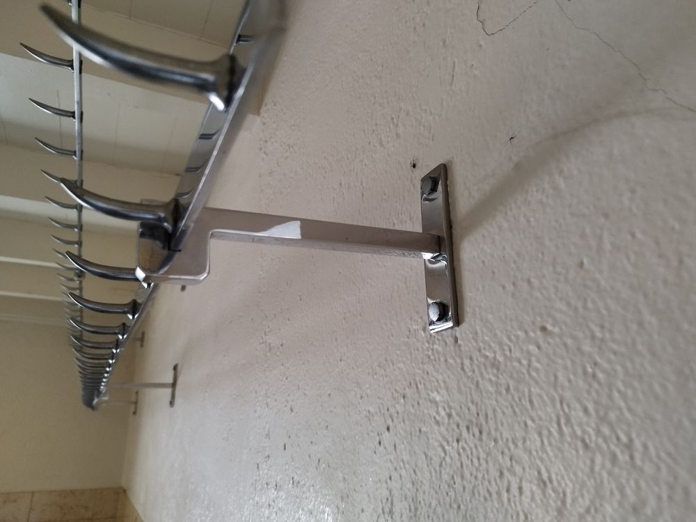barre &agrave; dents en inox Cuisine