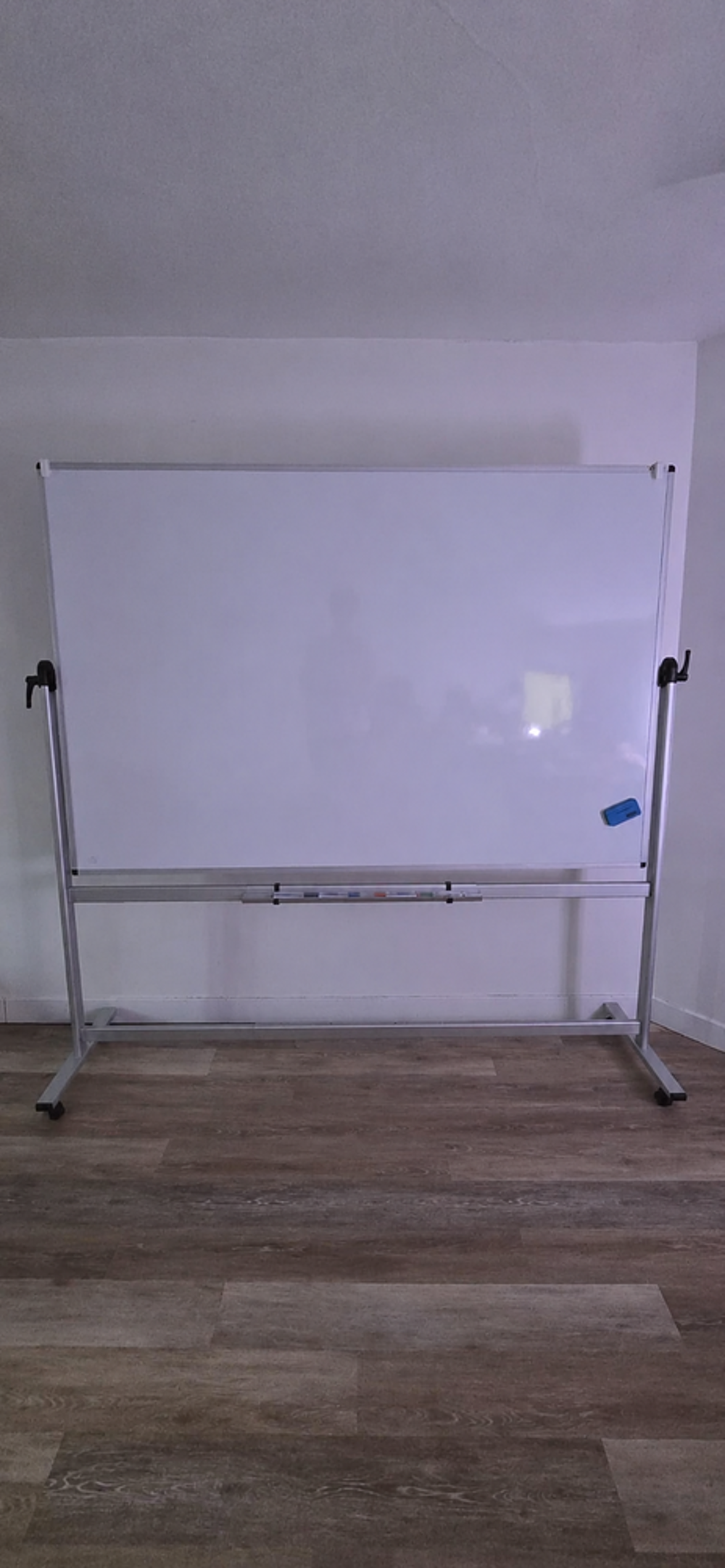 Tableau blanc magn&eacute;tique VIZ-PRO 180x120 cm double face sur Meubles