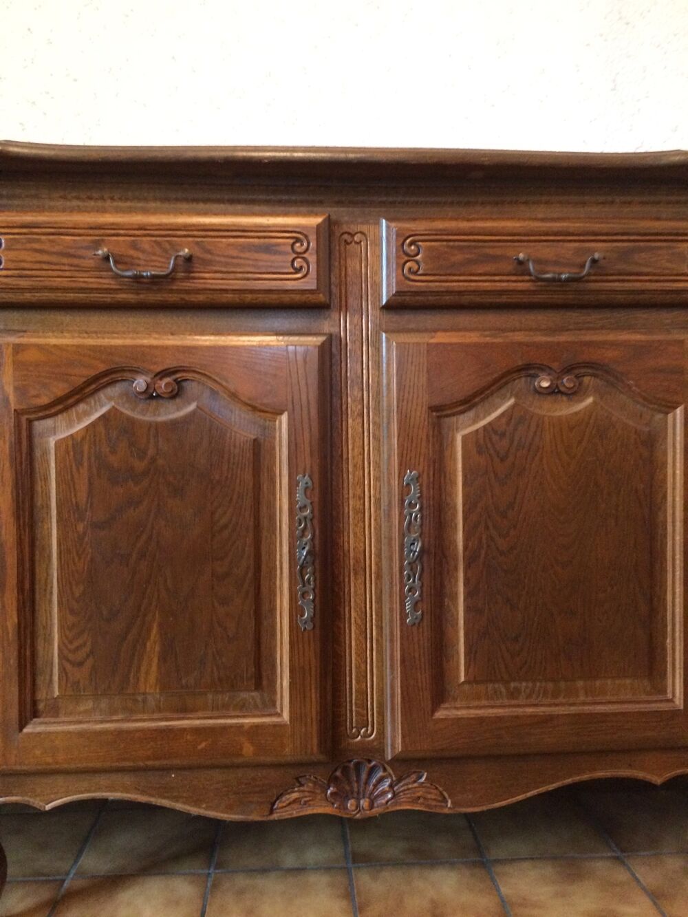 Buffet ch&ecirc;ne massif 4 portes Meubles