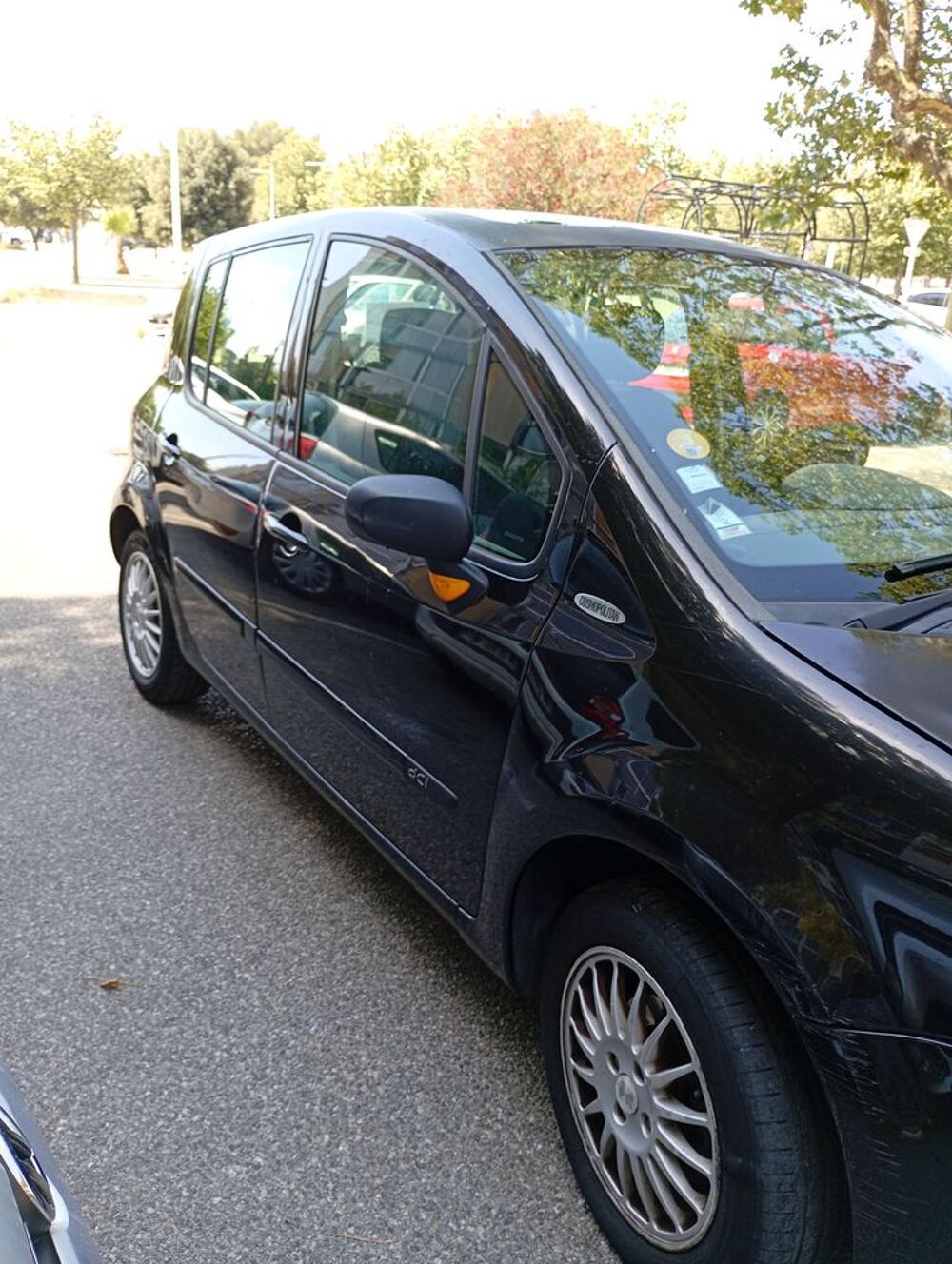 Modus 1.5 dCi 85 Cosmopolitan 2006 occasion 83200 Toulon