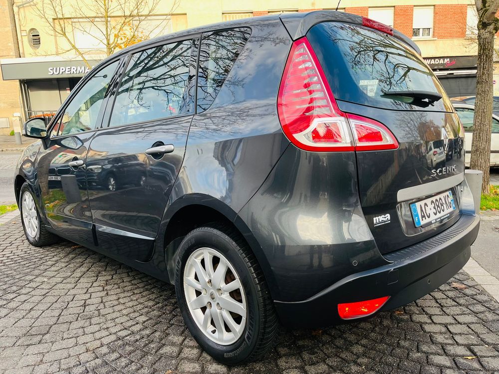 Sc&eacute;nic III Scenic III dCi 130 FAP Privil&egrave;ge Euro 5 2009 occasion 78800 Houilles