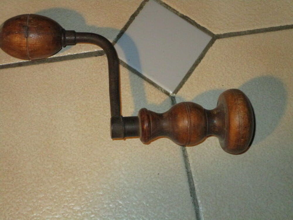 Vieux outils Vilebrequin de tonnelier 