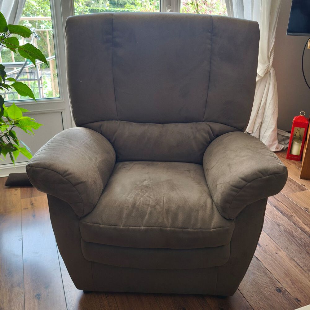 Canap&eacute;+2 fauteuils Meubles