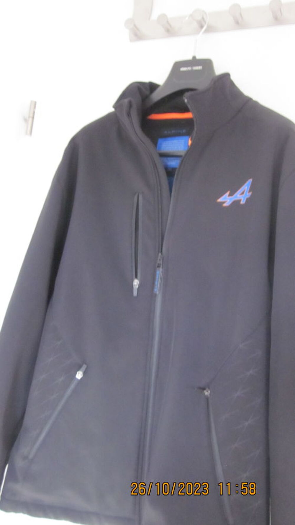 BEAU BLOUSON ALPINE HOMME NOIR ET BLEU T XXL Vêtements
